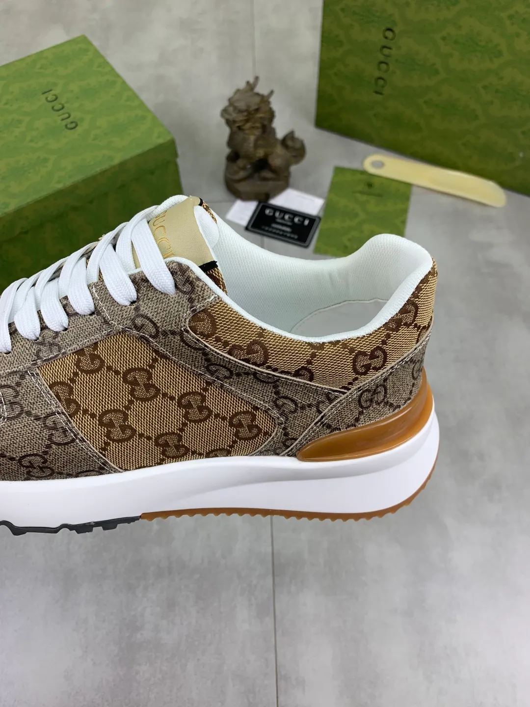 Men's shoes 💰P440💰[New model]🆘 The latest model from Gucci GUCCI official website🎁Classic casual and fashionable men's shoes👟Best model💥The version is simple and elegant, exclusive for trendy men. Unique official website latest brand elements👑Gucci original decoration, fashionable and generous, original soft calfskin fabric➕Comfortable soft first-layer pigskin lining ✅The official website specifies the wear-resistant casual outsole, the classic model is taken in real life🎬Color: 3️⃣colors available😍Number: 38-44